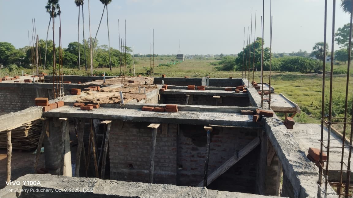 Slab Laying Progress – Best Builders Karaikal