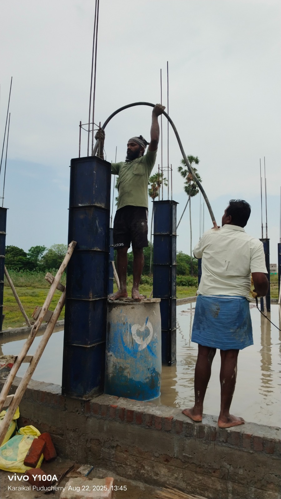 Column Casting – Best Builders Karaikal – KTR Builders